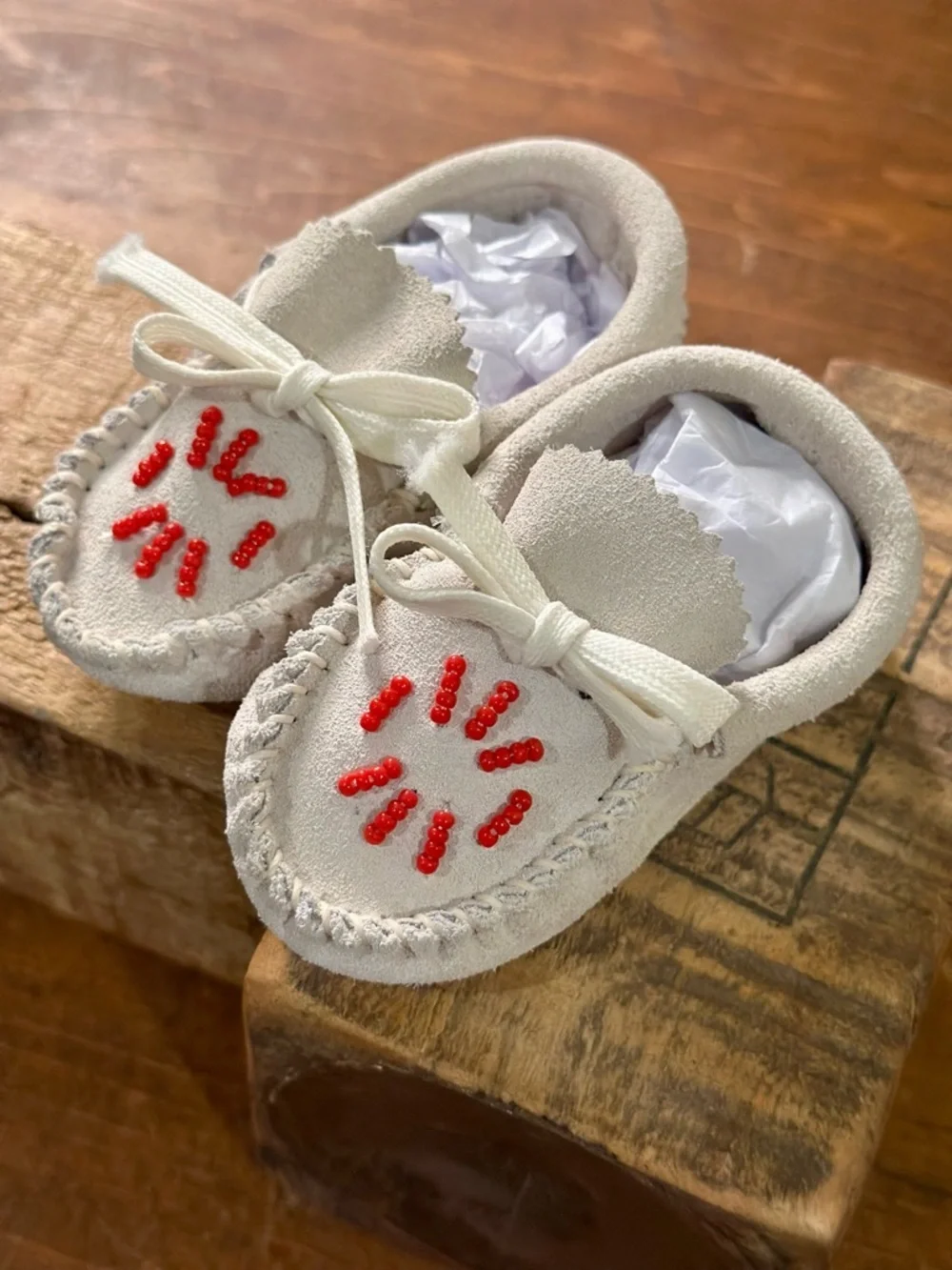 Vintage Leather Baby Moccasins Tan and White Size 3 and 1